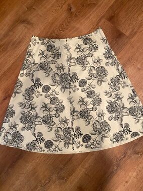 Apostrophe Black & Off White Floral A-Line Skirt Size 14